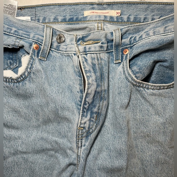 Levi’s Low Pro Women Jeans - Picture 3 of 4